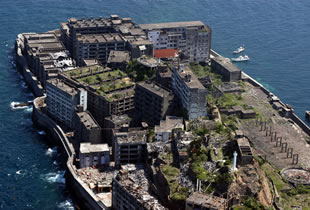 タイムカプセルとなった島